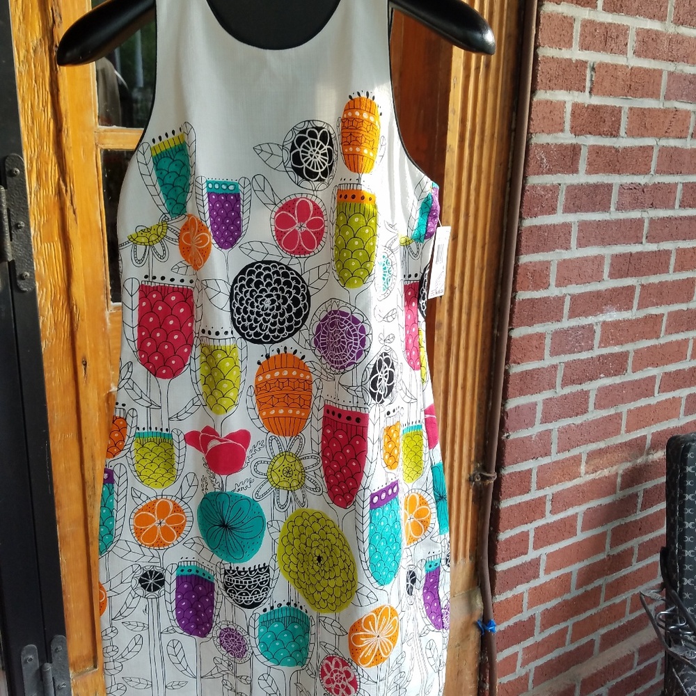 TRINA  TURK   DRESS 6   NWT